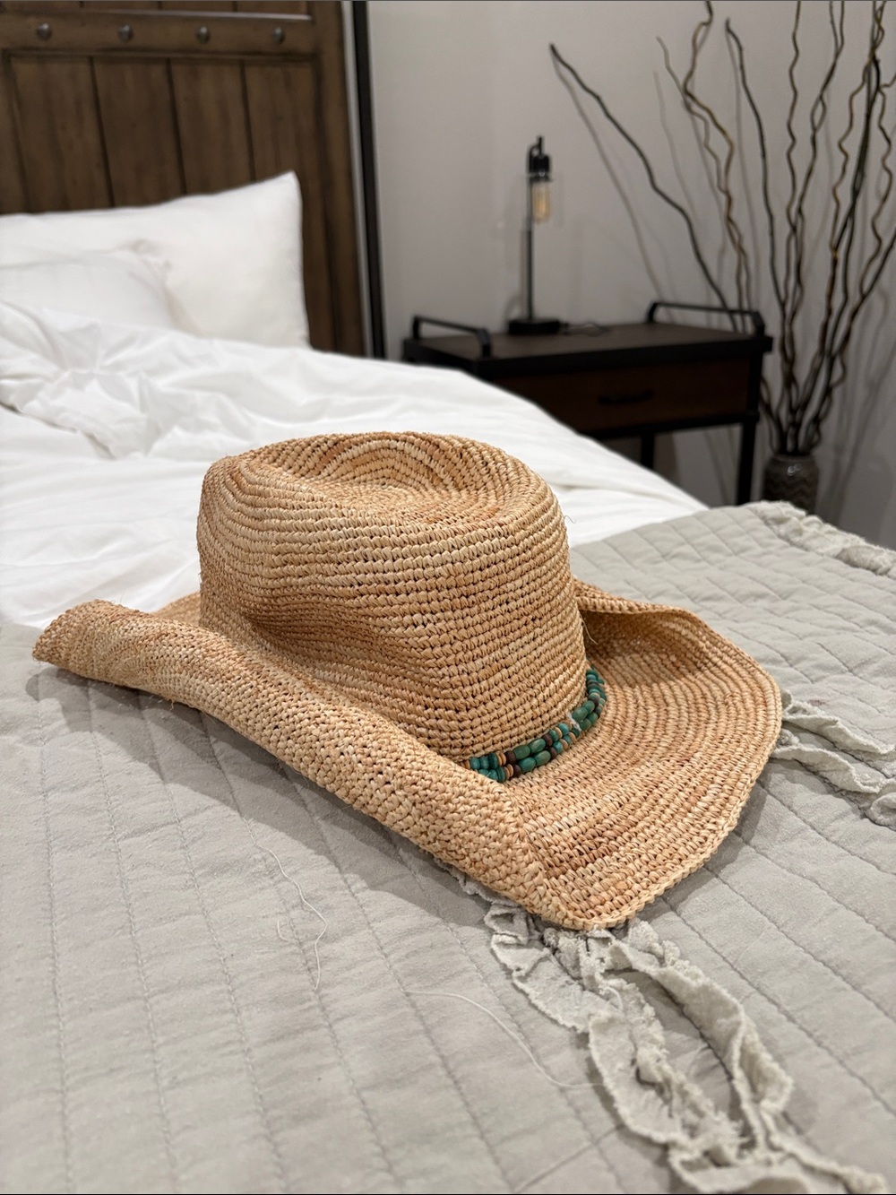 Raffia hat